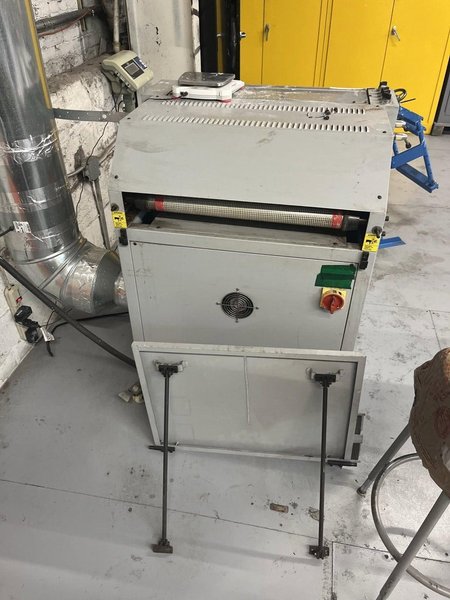 Graphic Wizard Vividcoater XDC 530 Micro UV Coater for Coating Paper or Paperboard, Includes Feeder