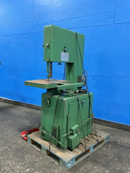 POWERMATIC 24” X 24” VERTICAL BAND SAW   -  87