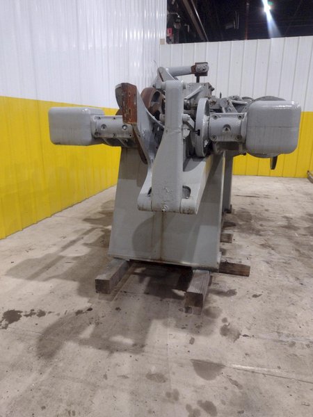 1/8&quot; WIRE &amp; 1&quot; STRIP BAIRD MODEL #2 4-SLIDE WIRE FORMING MACHINE: STOCK #21108