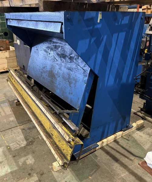 Threading Table, Rowe