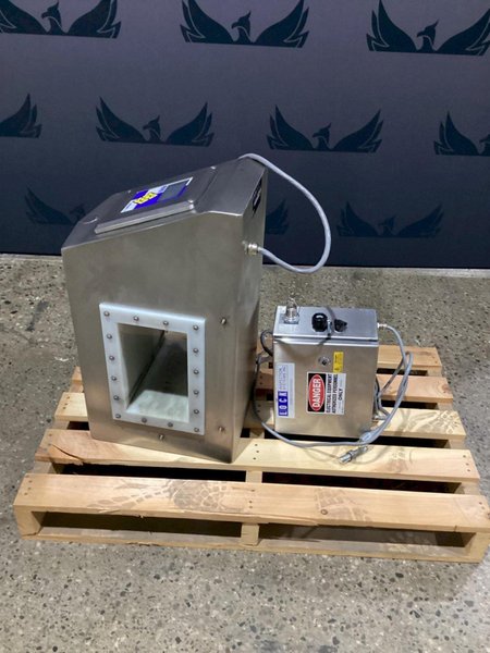 LOCK INSPECTION SYSTEMS METAL DETECTOR USED