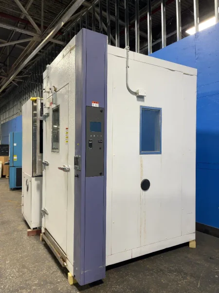 ESPEC 70” X 48” X 95” ENVIRONMENTAL WALK IN TEST CHAMBER   -  EWPU183-6CWL