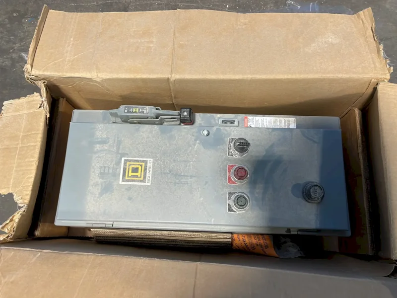 SQUARE D 5 HP AC COMBINATION MOTOR STARTER  -  8538SBG33V01CH309P92SX22Y74