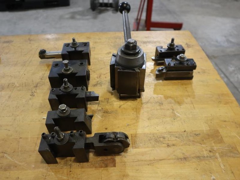 Aloris CXA Quick Change Tool Post with (7pcs) Assorted Tool Holders- Auction Item