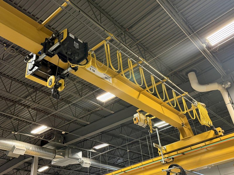 10 TON x 48' SUPERIOR CRANE SINGLE GRIDER OVERHEAD BRIDGE CRANE WITH 10 TON R&amp;M HOIST: YOBRO #26276
