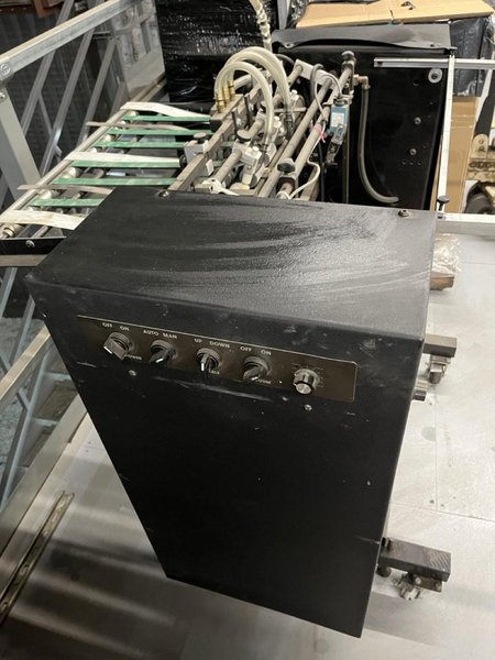 Graphic Wizard Vividcoater XDC 530 Micro UV Coater for Coating Paper or Paperboard, Includes Feeder