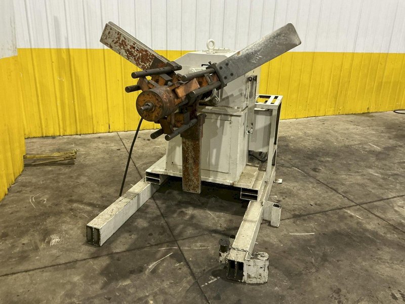 6,000 LB X 12" W DURANT MODEL #MD601 MOTORIZED COIL REEL UNCOILER: YOBRO #24810