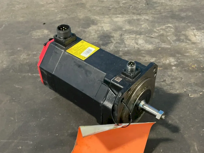 FANUC 3000RPM AC SERVO MOTOR  -  A06B-0238-B605#S037