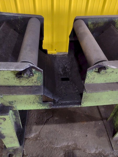 20’ X 20” HEAVY DUTY ROLLER CONVEYOR, (4) SECTIONS: STOCK 18710