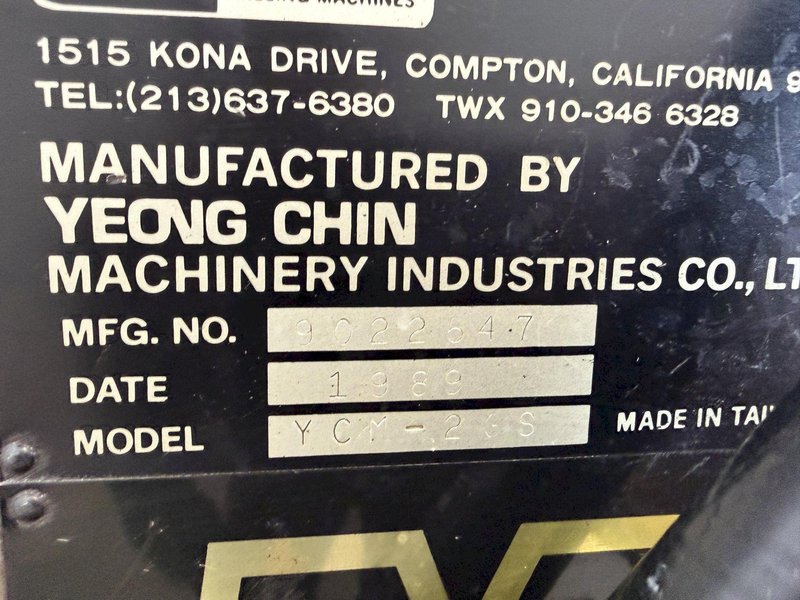 SUPERMAX YCM-2GS VERTICAL/HORIZONTAL UNIVERSAL MILL W/ TOOLING. STOCK #1008125