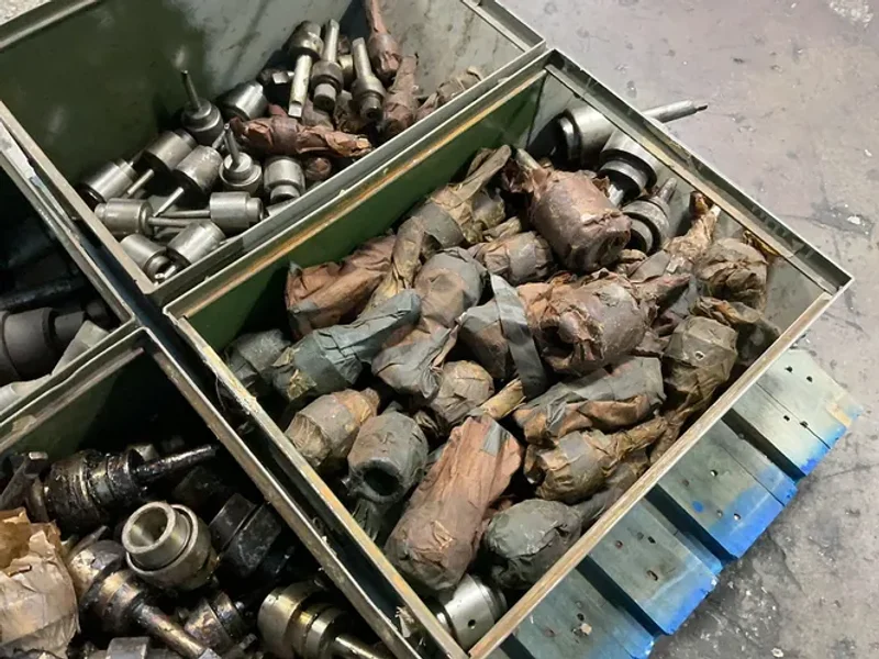 PADUCAH, GEARMOTOR TOOL HOLDERS