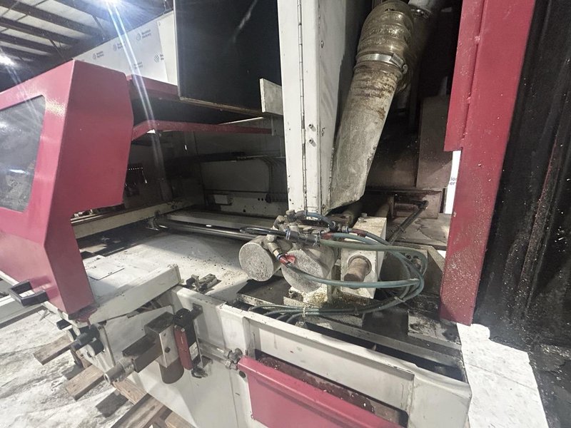 22″ Behringer VAL-560 NC1 Automatic Cold Saw, 2014 – Bar Loader, Conveyor, Dust Collector