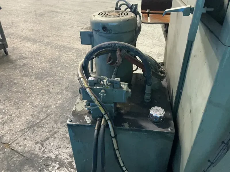 MEGA MANUFACTURING INC. 10 HP PIRANHA HYDRAULIC PUNCH