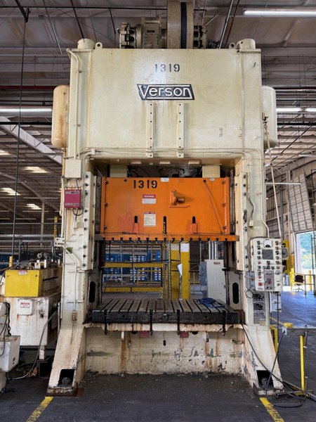 500 ton Verson S2-500-96-60T Straight Side Mechanical Stamping Press For Sale