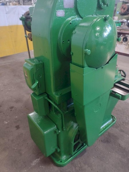 6&quot; PRATT &amp; WHITNEY MODEL #B VERTICAL SLOTTER : STOCK #12262