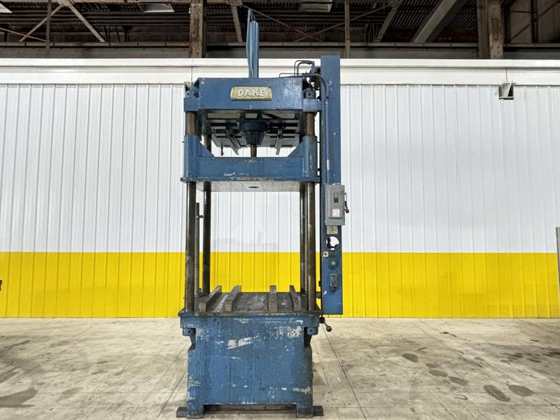 25 TON DAKE MODEL #18-430 4-POST HYDRAULIC PRESS 38&quot; STROKE: 48&quot; DAYLIGHT STOCK #19775