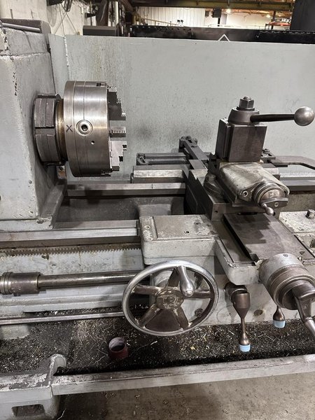 120″ Cincinnati Engine Lathe, 1964 – Tailstock, 15″ 3-Jaw Chuck, 2.375″ Through Hole