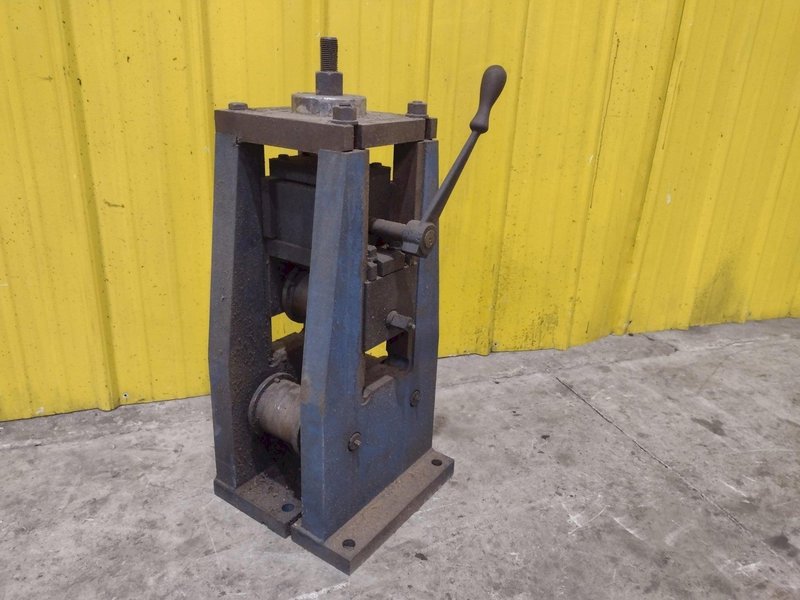 YODER TUBE MILL SQUEEZE STAND TURKSHEAD ROLL STAND: YOBRO #24939