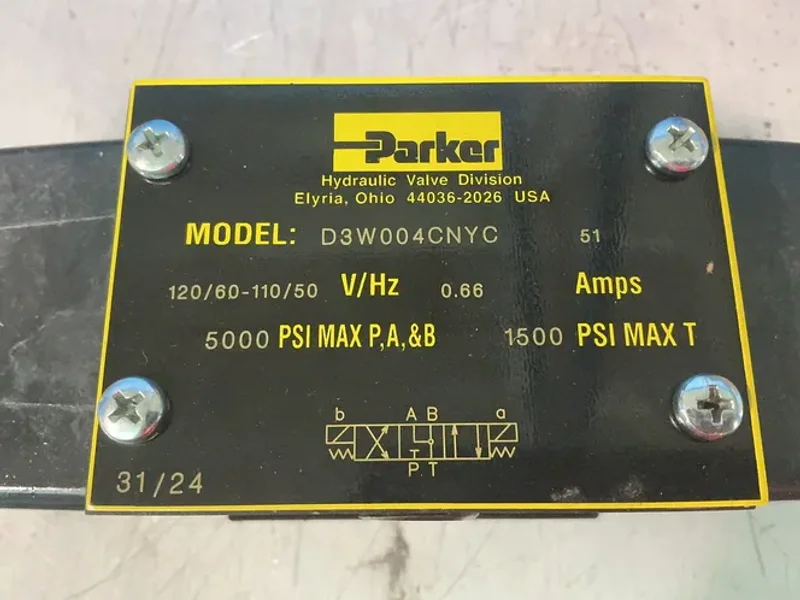 PARKER HYDRAULIC VALVE   -  D3W004CNYC