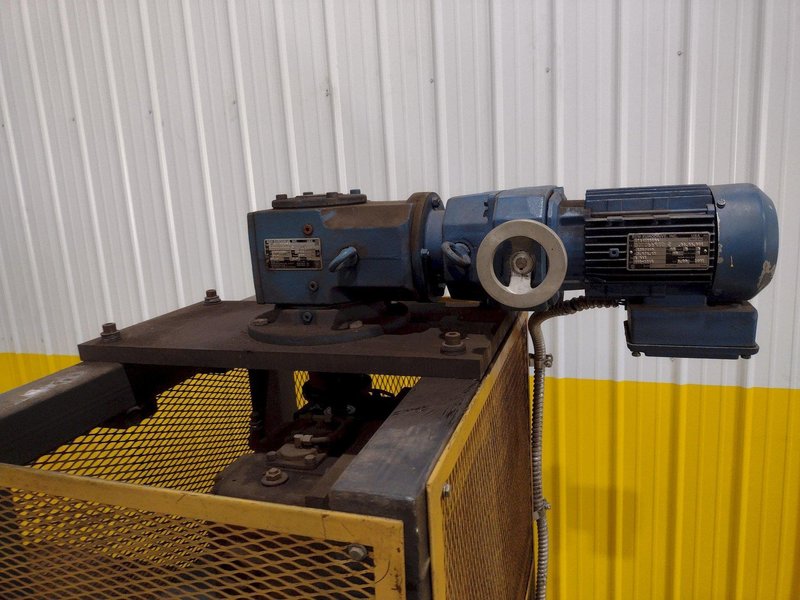 HORIZONTAL MOTORIZED CONVEYOR: STOCK #19562