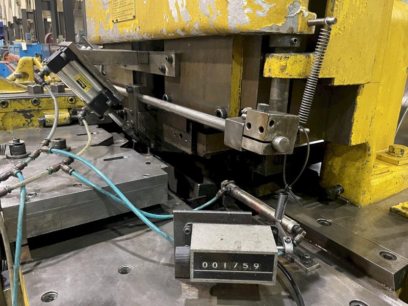1/4&quot; X 30&quot; US BAIRD #430 FOUR SLIDE WIRE FORMING MACHINE: STOCK #15698