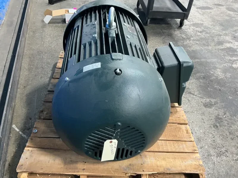 TOSHIBA 200 HP EQP GLOBAL 840 MARINE DUTY ELECTRIC MOTOR  -  2002XSSB41B-P