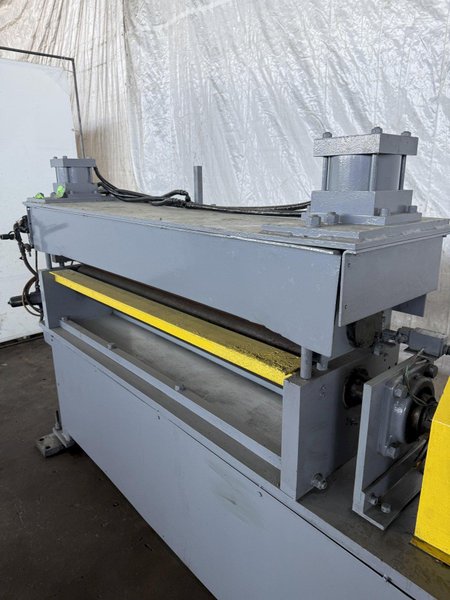 60&quot; Wide Rowe Pinch Roll