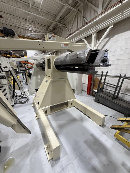 24,000 lbs. x 32&quot; Width Minster Conventional Heavy Duty Servo Coil Feed Line, Model MRH20-38S / MSH30-32-7 / MEF6-32S, Year 2007