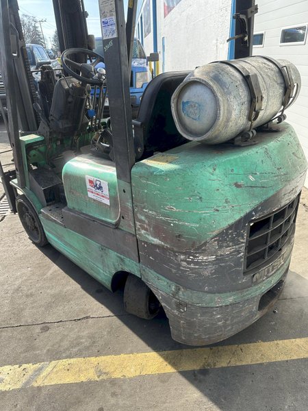 5000 LB MITSUBISHI LP FAS CHUSHION TIRE FORKLIFT: STOCK #77763
