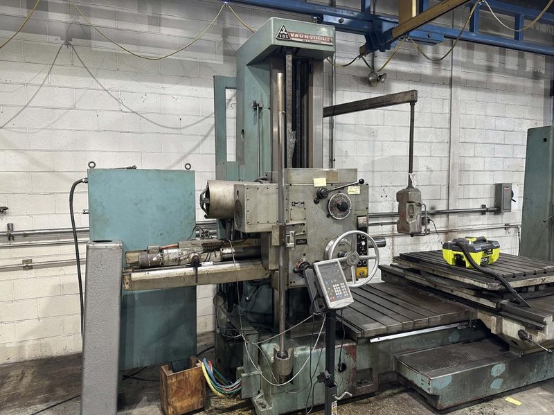 3.5" TOS MODEL #W9 ROTARY TABLE HORIZONTAL BORING MILL 1980 : YOBRO 25160