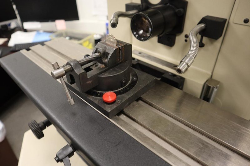 S-T INdustries 20-3700 OPtical Comparator, 14" Screen, Quadra-Check 200 DRO, Surface and Profile Illumination, Portable Stand- Auction Item