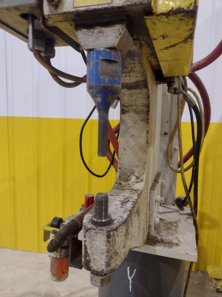 ELECTRO-PNEUMATIC C-FRAME RIVET PRESS / RIVETING MACHINE: STOCK #20325