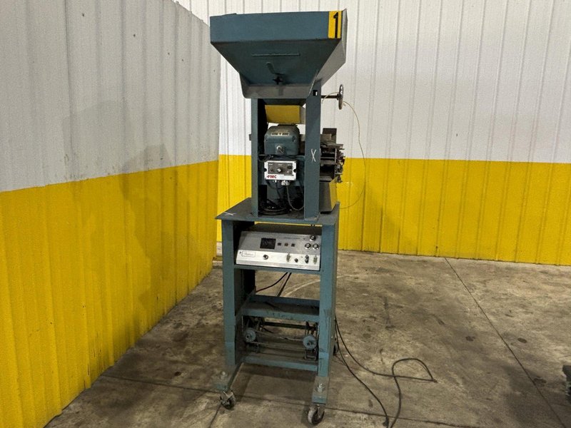 3 CU FT SIGMA SYNTRON FMC MODEL #VPF305 HOPPER &amp; BOWL FEEDER: STOCK #23083