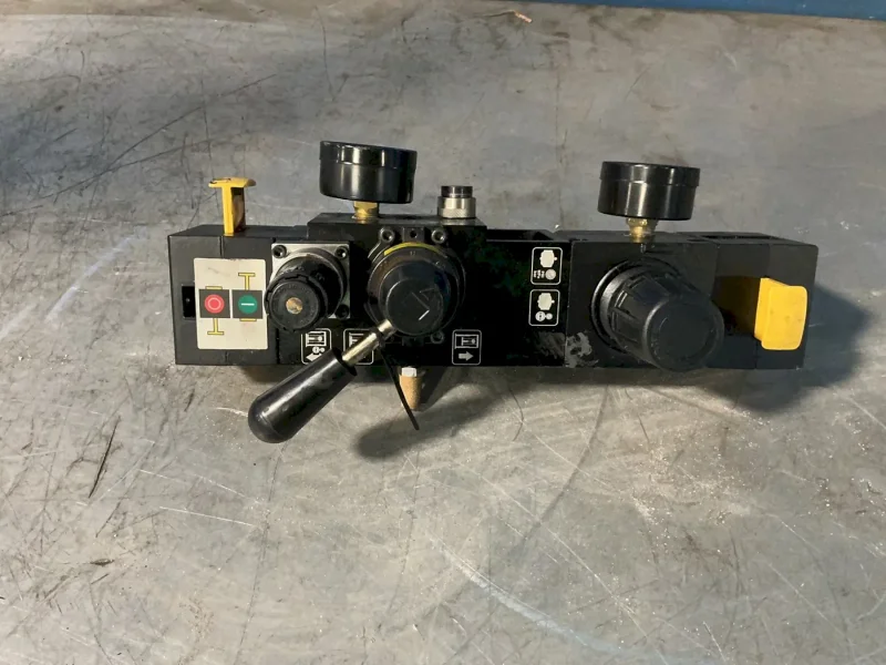 GRACO AIR REGULATOR   -  289105