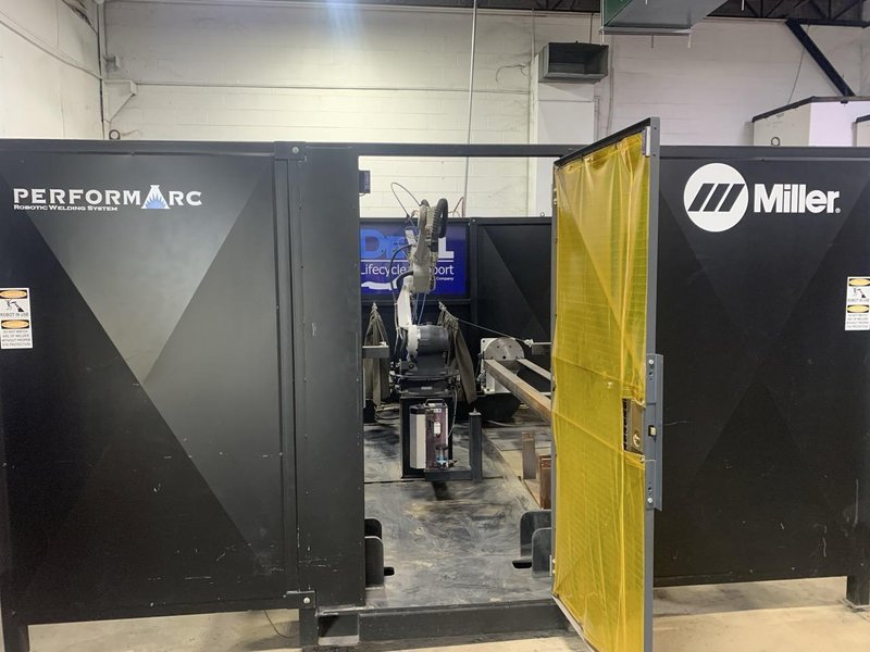 Miller Performarc PA1100SS (PA212S) Robotic Weld Cell, 2012 – Panasonic TAWERS TA-1900 Robot, 350 Amp Panasonic Dip Pulse HMIII350, Dual Light Curtains