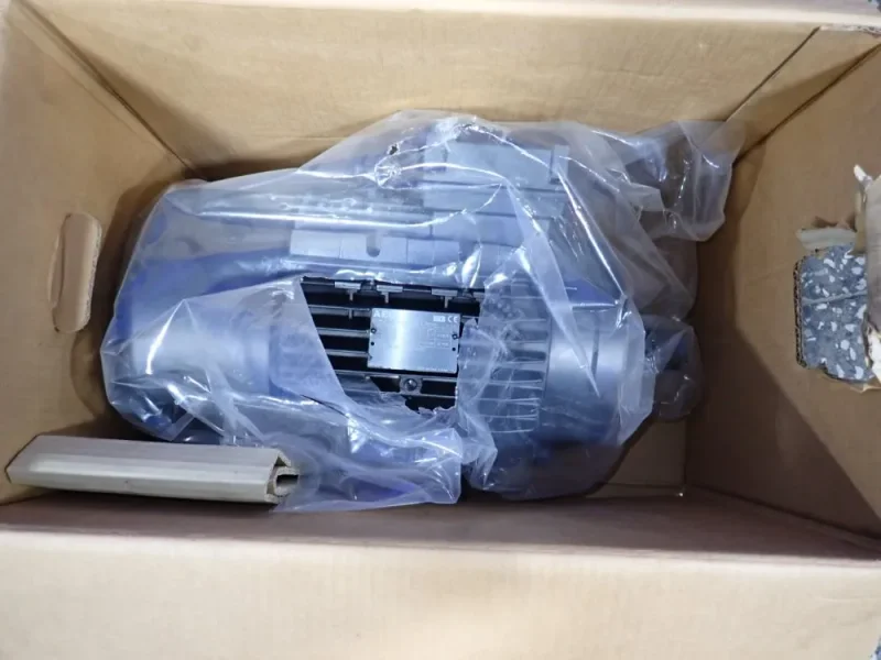 AEG 5.5 KW MOTOR  -  AMPE 132M TA6