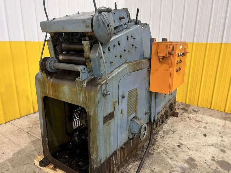 12&quot; X .125&quot; X 4,000 LB LITTELL COIL CRADLE WITH POWERED STRAIGTENER: STOCK #21708