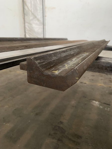6&#039;6&quot;(78&quot;)PRESS BRAKE TOP GOOSE NECK MALE DIE. STOCK # 0875024