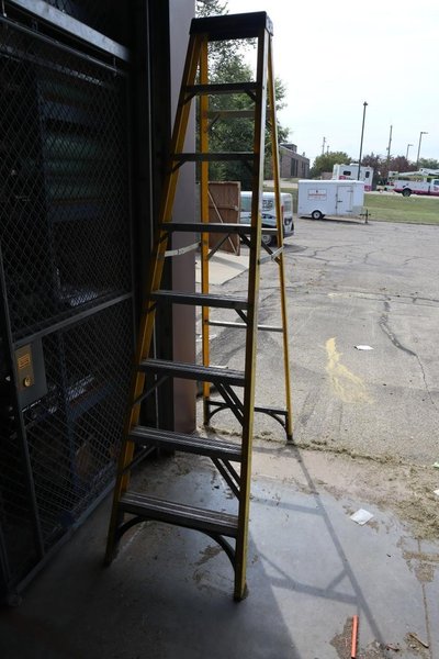 Husky Fiberglass and Aluminum Step Ladder, 92" Height- Auction Item
