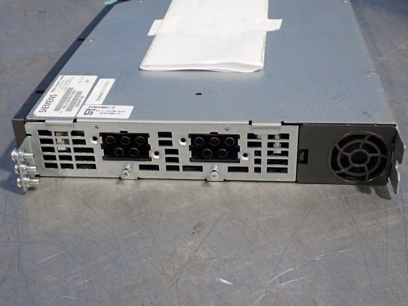 SIEMENS DOUBLE MOTOR MODULE   -  6SL3120-2TE21-0AA4