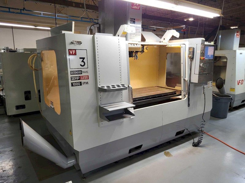 Haas VF-3BYT CNC VMC, 2009 – Chip Auger, Programmable Coolant Nozzle, High Intensity Lighting