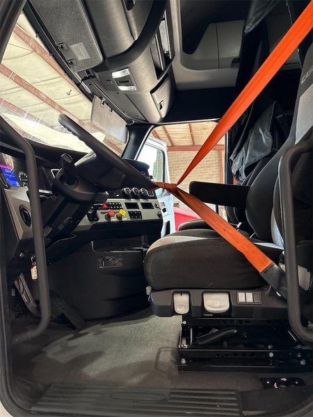 2023 Freightliner Cascadia 3AKJHHDR2PSNC6295