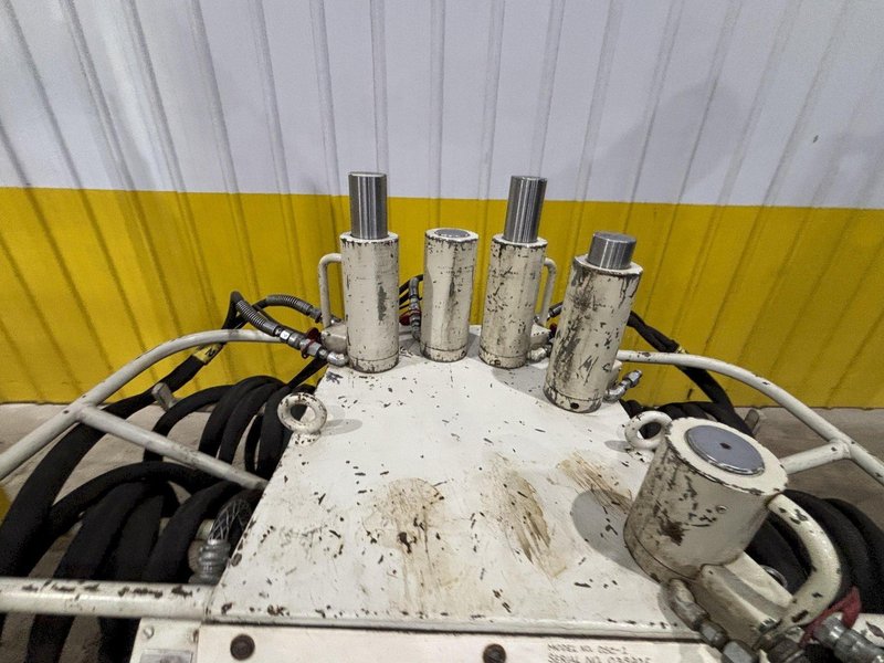 4 RAM ENERPAC SYNCHRONIZED HYDRAULIC DIE SEPARATOR LIFTING SYSTEM: STOCK #23599