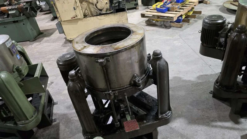 HSIN DER 25LB Capacity STM-20 Parts Centrifuge - 2 of 6