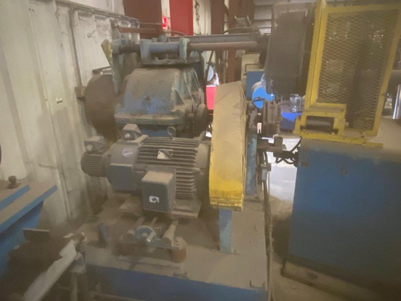 18" X 5.50" X 20,000 LB PRO ECO SLITTING LINE. STOCK # 0519221