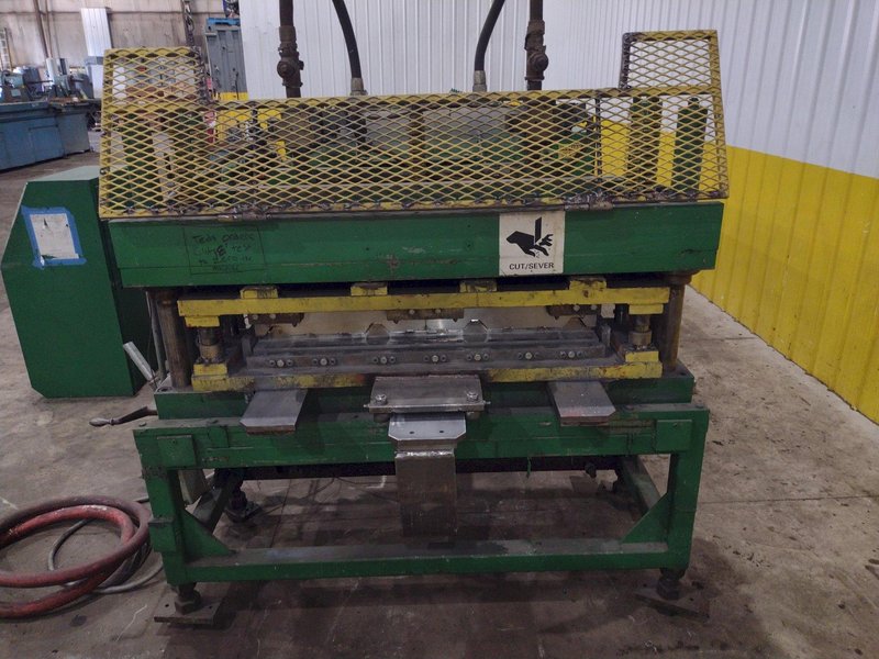 36" HI-RIB AG PANEL LINE: 14 STAND BRADBURY MODEL M2.548-14 ROLLFORMER &amp; AIRAM CUTOFF PRESS: YOBRO #26013