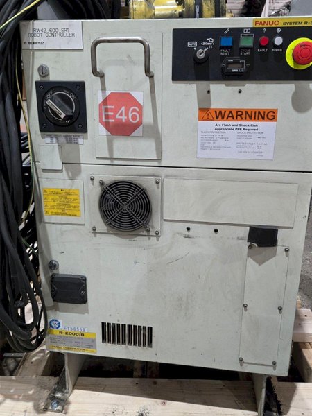 FANUC R-2000IB/210F + R30IB ROBOT ARM AND CONTROL CABINET USED