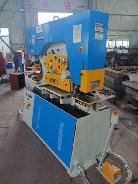 New Ficom H-90 Hydraulic Ironworker (#5891)