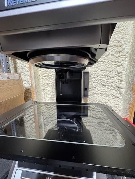 Keyence IM-8030 Image Dimension Measurement System, 2023