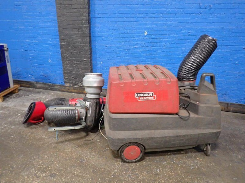 LINCOLN ELECTRIC 0.75 KW FUME EXTRACTOR  -  MOBIFLEX 200-M